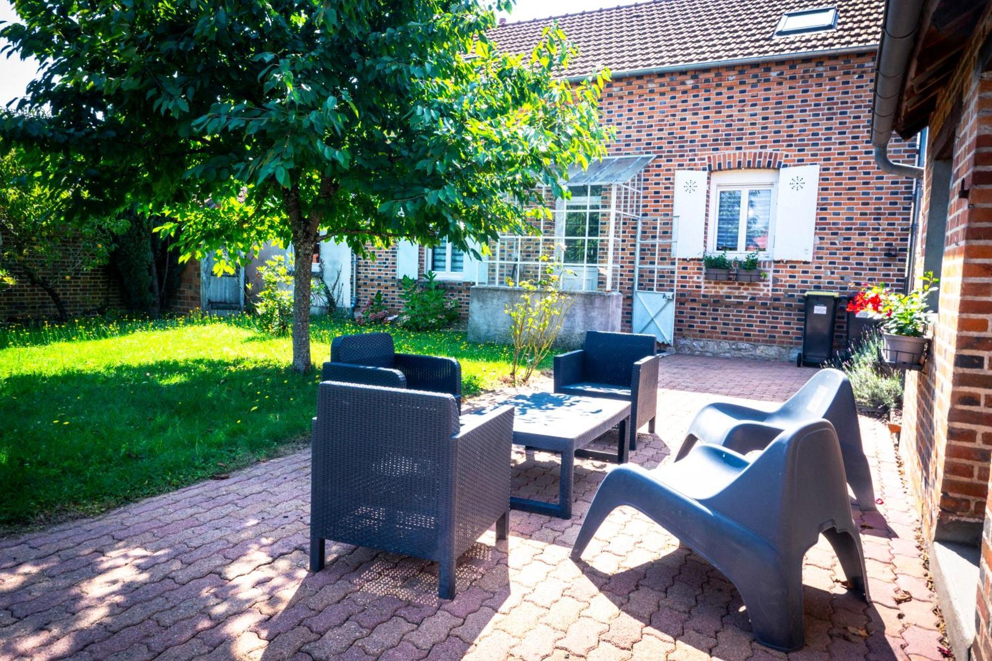 "Le 35" Maison Renovee Avec Jardin Proche Centre ลามอต-เบอวรง ภายนอก รูปภาพ